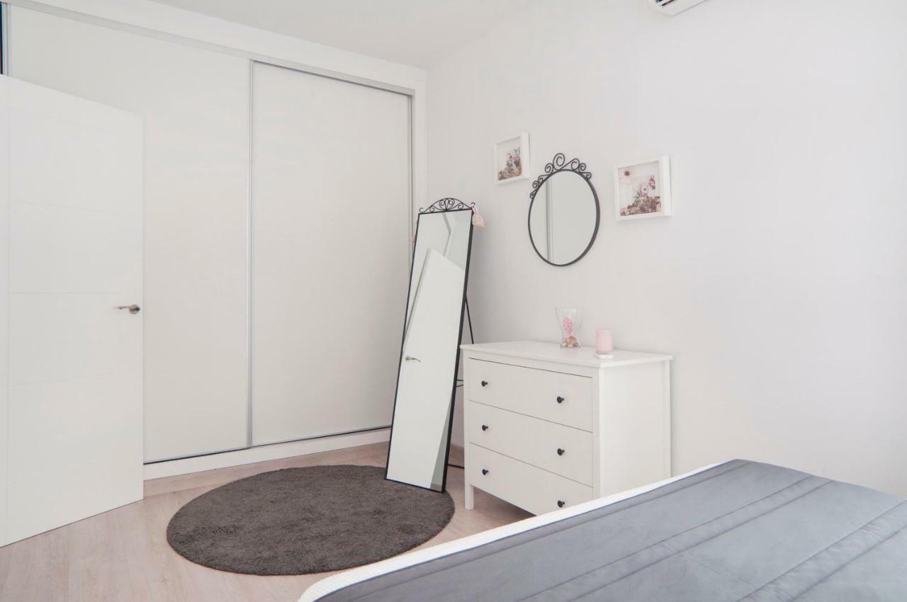 16 Benal Acogedor Y En 1ª Linea Apartment เบนัลมาเดนา ภายนอก รูปภาพ